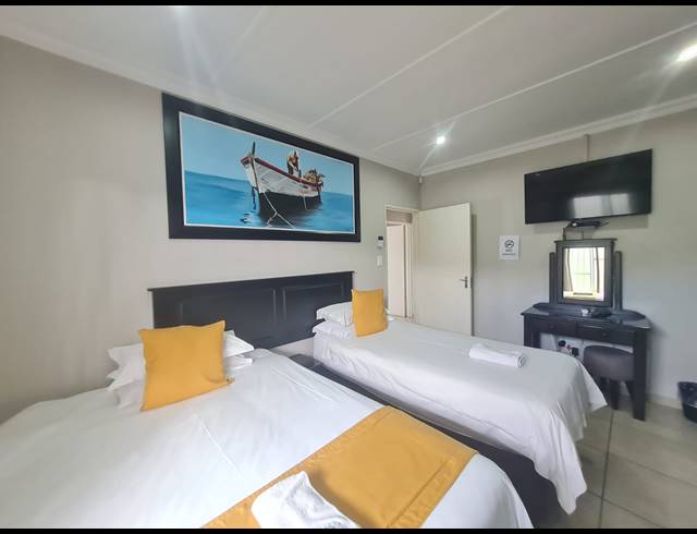 3 BEDROOM DUET FOR SALE IN BIRDSWOOD